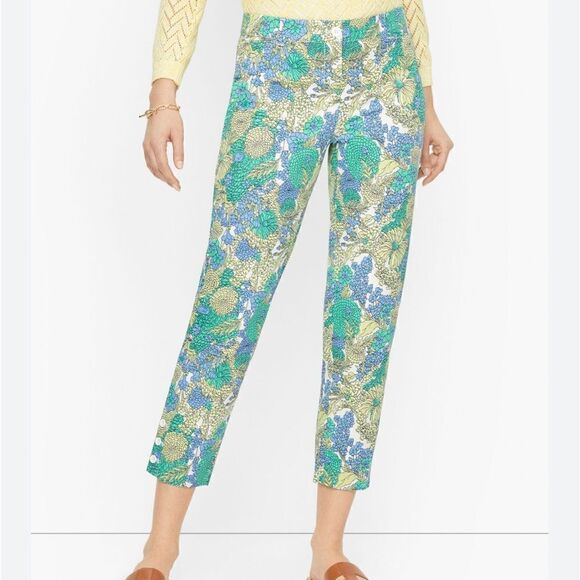 Talbots Perfect Crops - Breezy Floral Pants size 6. - Picture 1 of 8